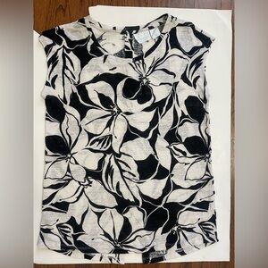 Cynthia Rowley 100% linen black white floral buttoned back top size S NWOT